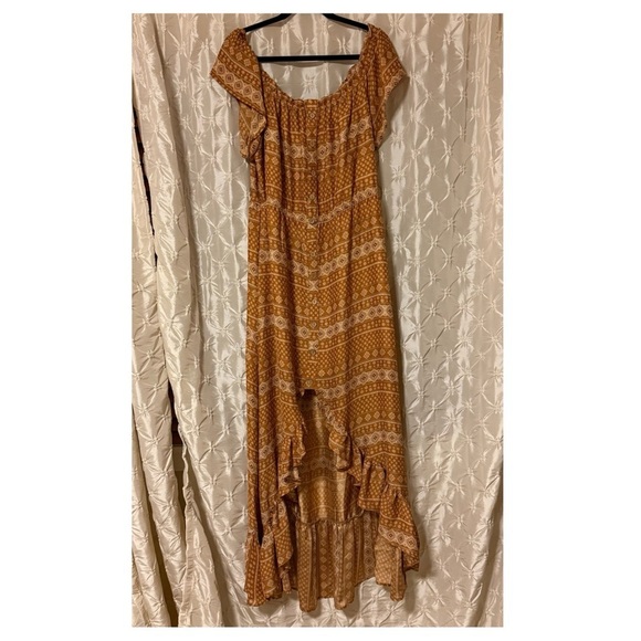VICI Bohemian Off-Shoulder Maxi Dress - Brown Tan High Low Ruffle Boho Festival - Picture 4 of 13